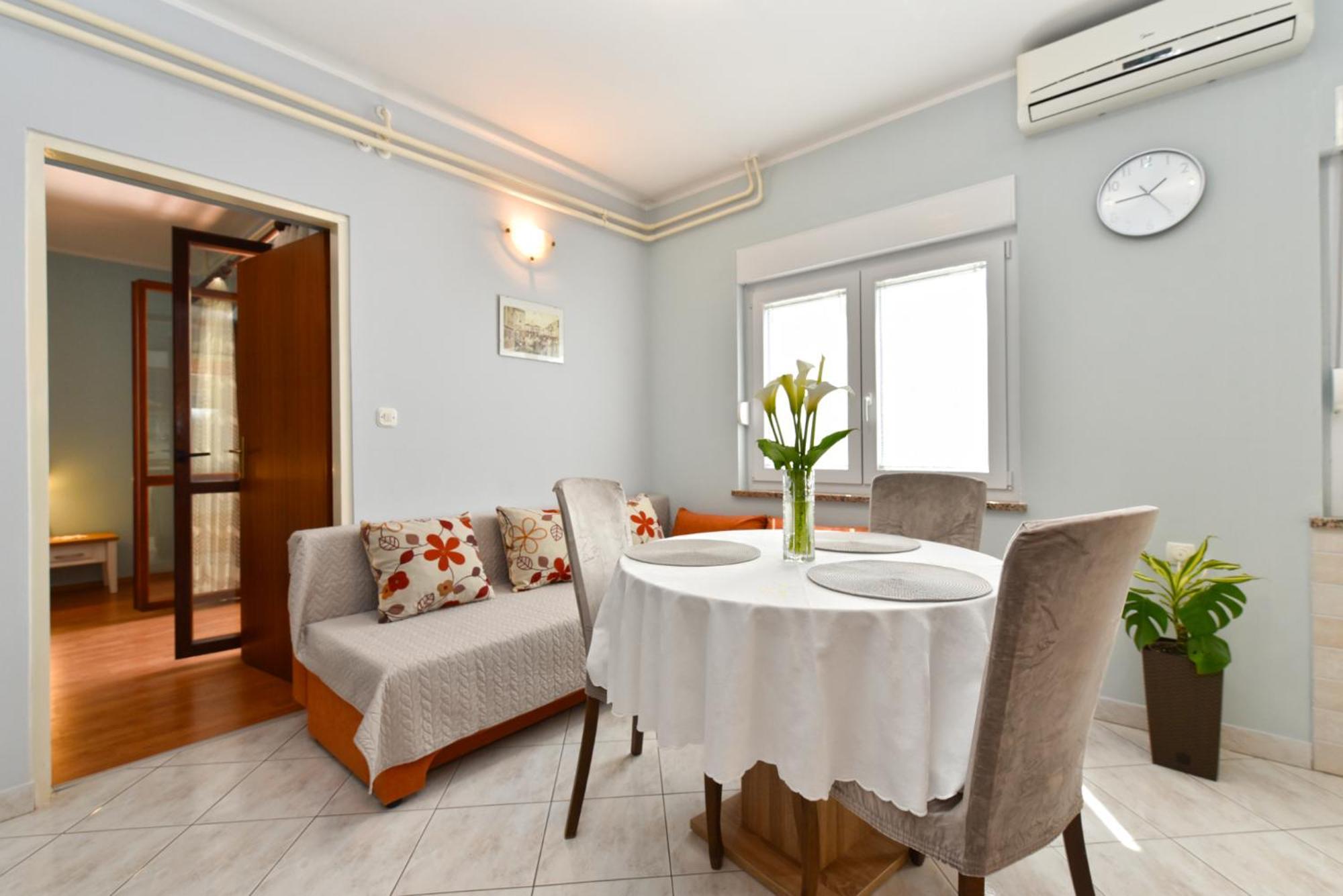 Apartments Nevina 1230 Πούλα Εξωτερικό φωτογραφία