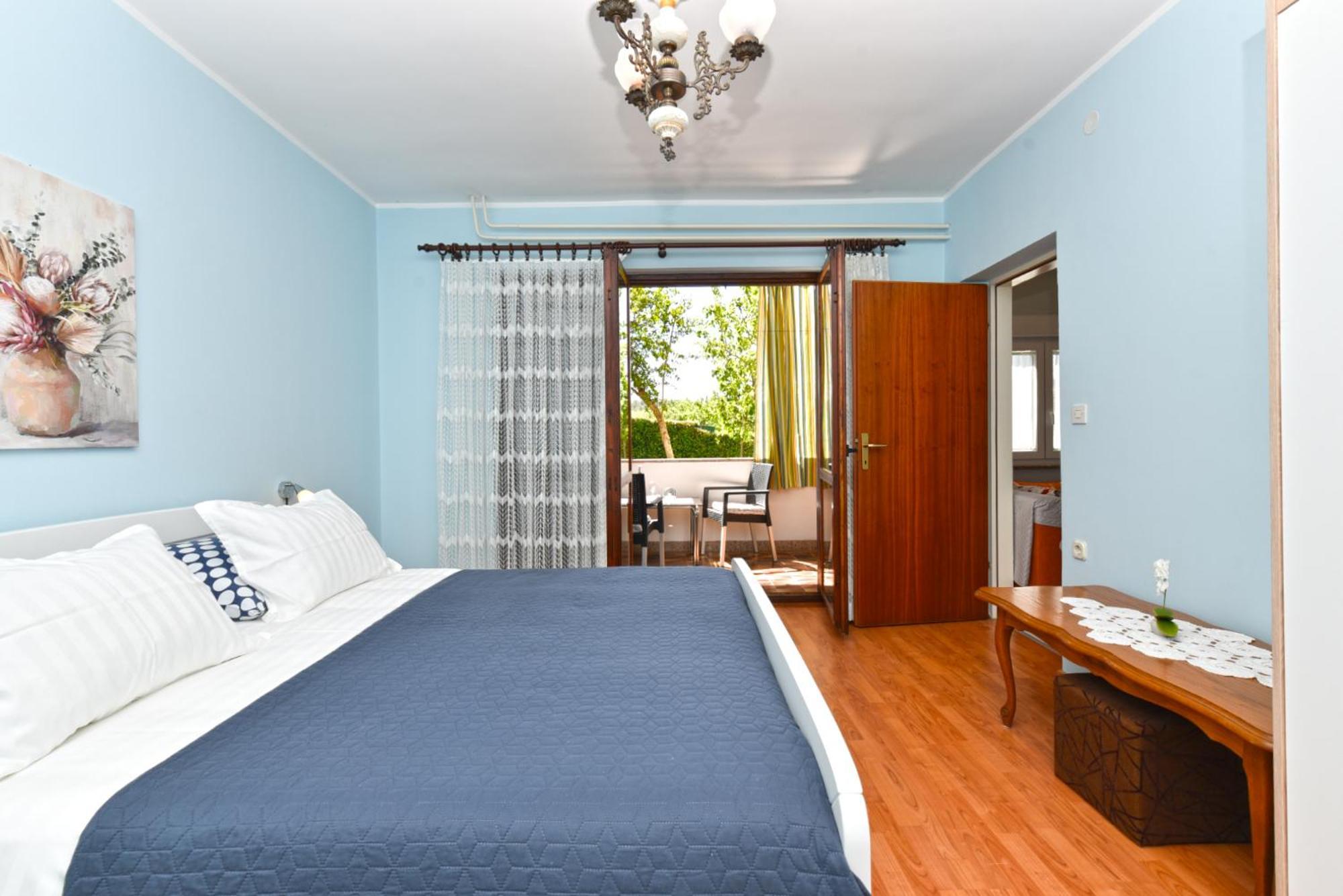 Apartments Nevina 1230 Πούλα Εξωτερικό φωτογραφία