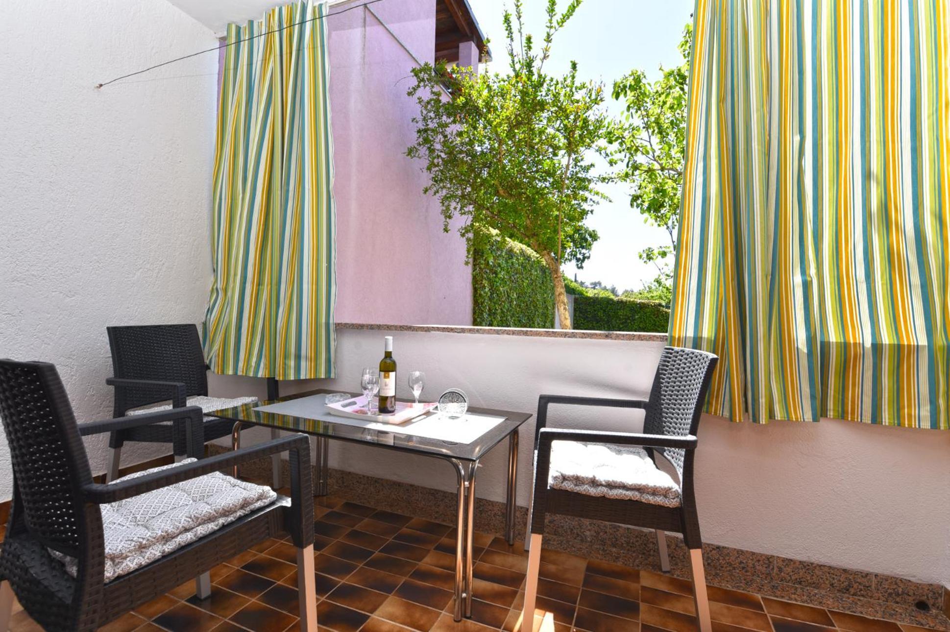 Apartments Nevina 1230 Πούλα Εξωτερικό φωτογραφία